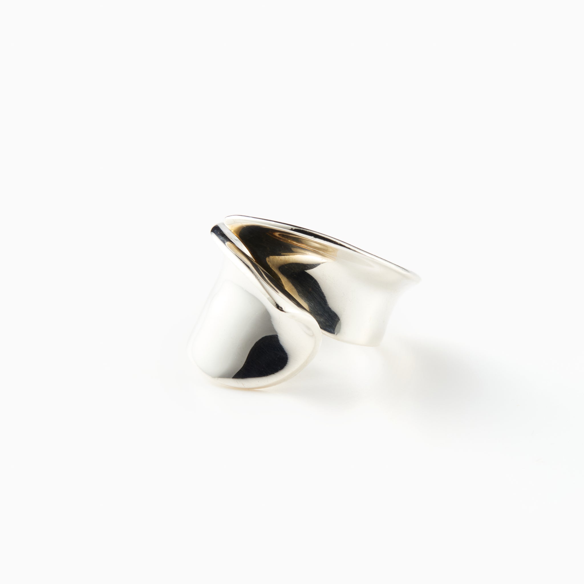 Ring ONDAS Silver 01 – JOAQUIN BERAO Online Shop Ring ONDAS Silver 01 – JOAQUIN BERAO Online Shop