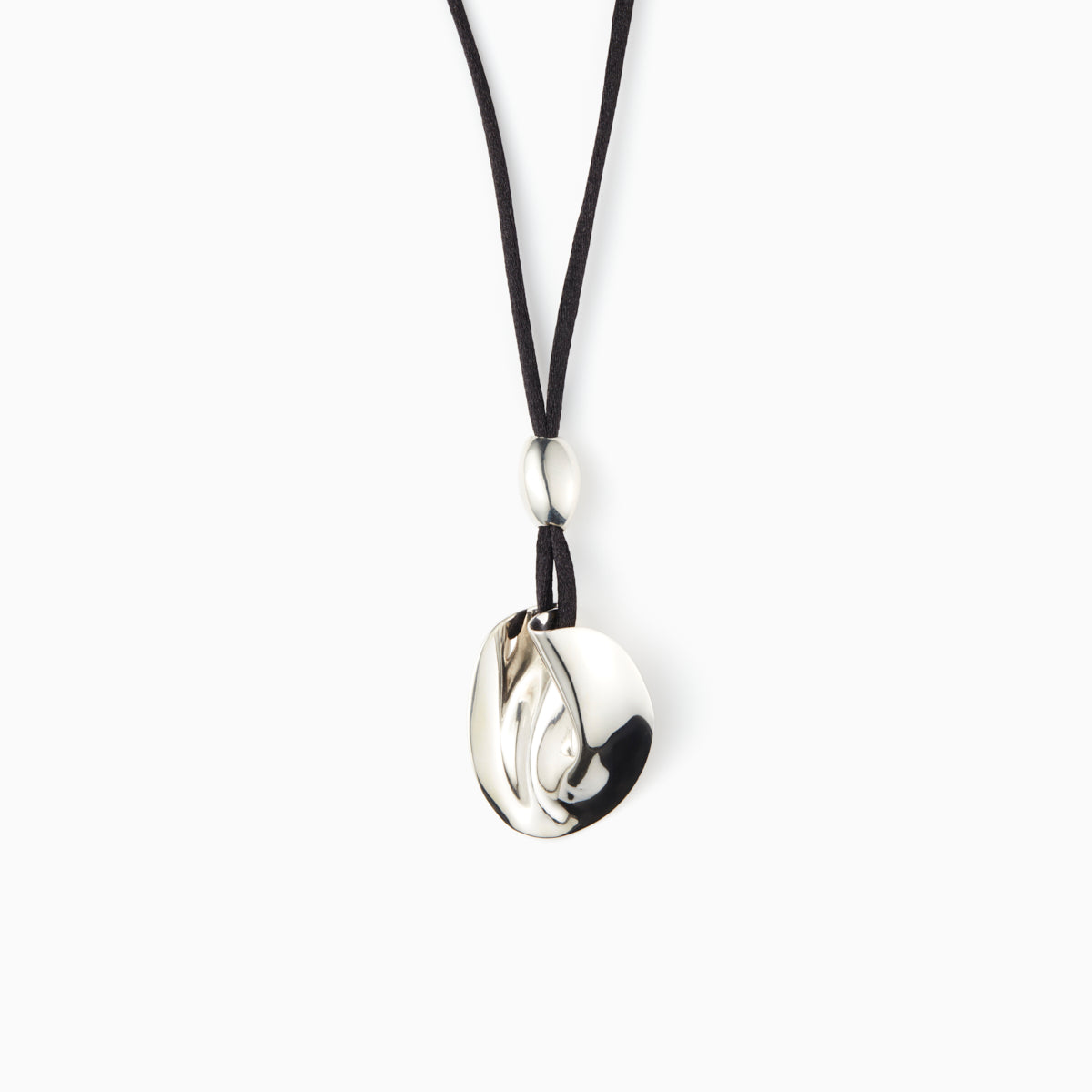 JOAQUIN BERAO シルバーネックレス Pendant LINEA Silver 01 – JOAQUIN BERAO Online Shop